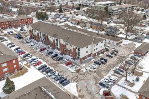 600 Grandview Court Iowa City IA 52246