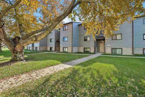 2613 Westwinds Drive Iowa City IA 52246