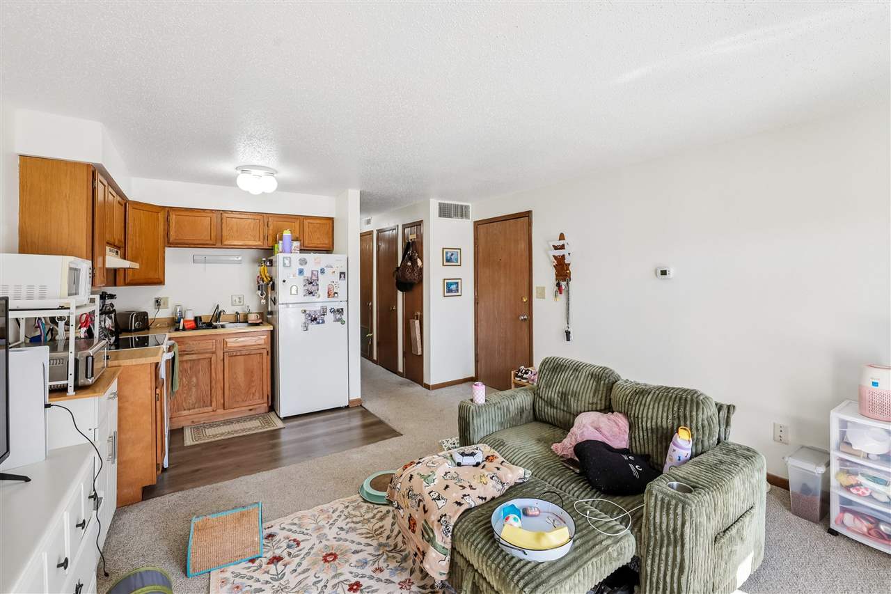 2613 Westwinds Drive Iowa City IA 52246