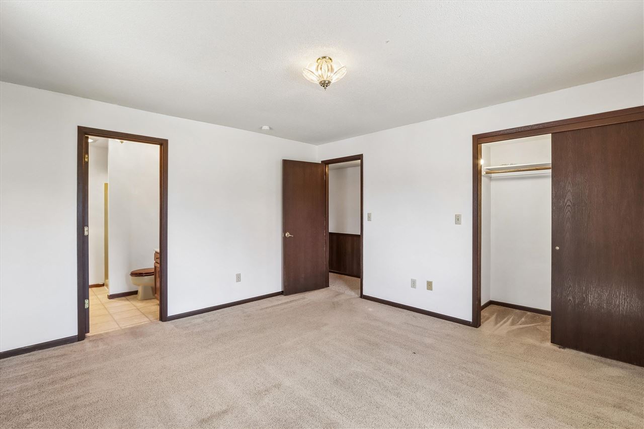 1512 1st Avenue Coralville IA 52241