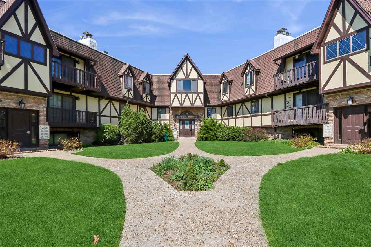 1512 1st Avenue Coralville IA 52241