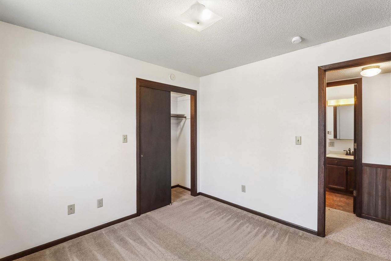 1512 1st Avenue Coralville IA 52241