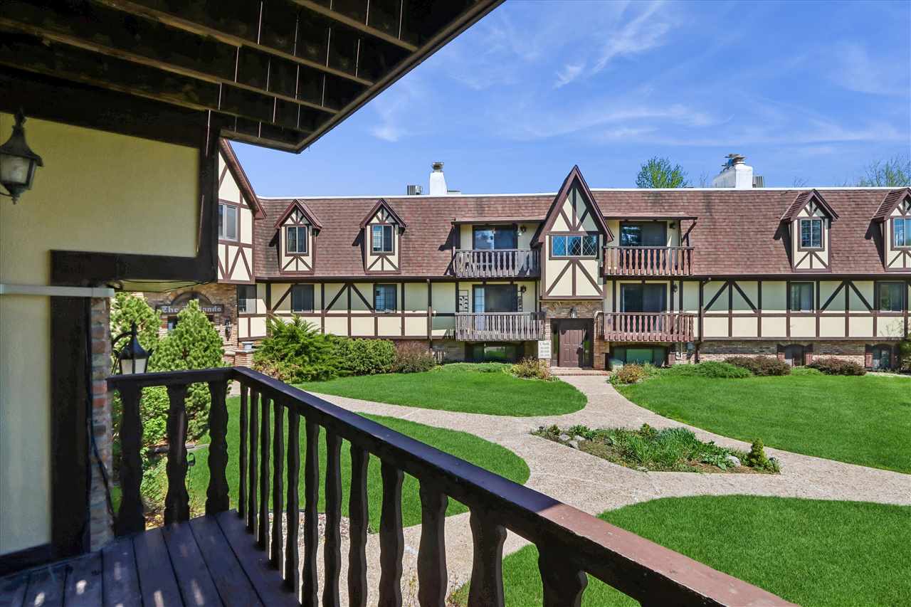 1512 1st Avenue Coralville IA 52241