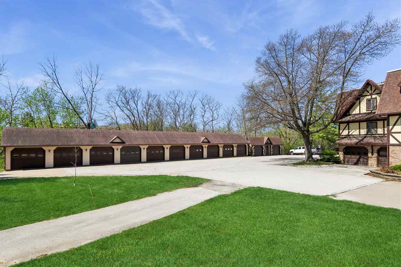 1512 1st Avenue Coralville IA 52241