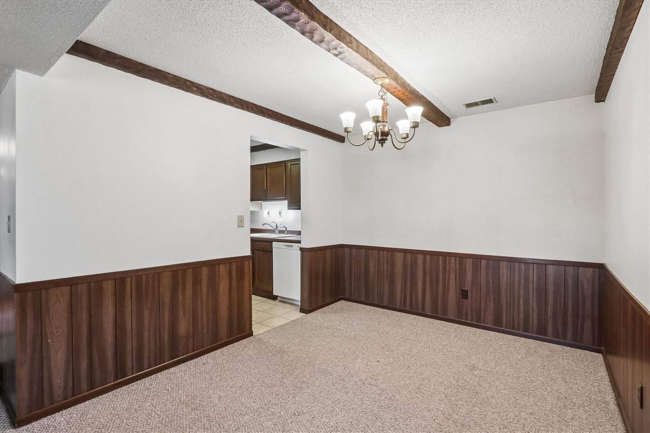 1512 1st Avenue Coralville IA 52241