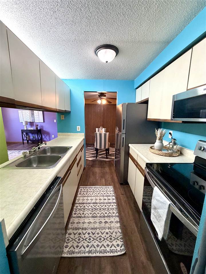 806 Benton Drive #13 Iowa City IA 52246