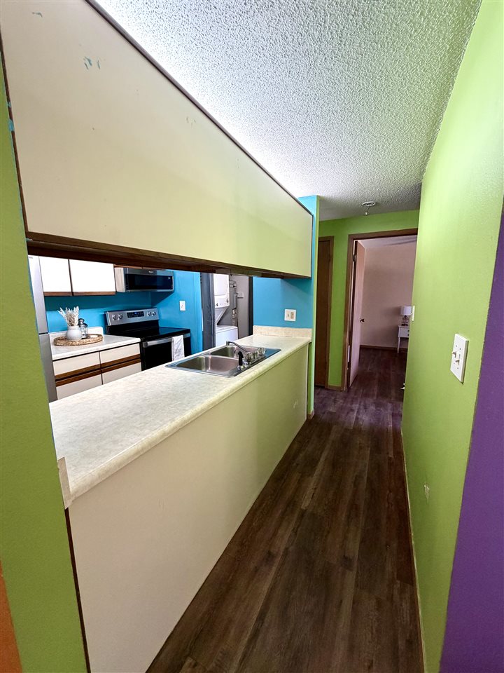 806 Benton Drive #13 Iowa City IA 52246