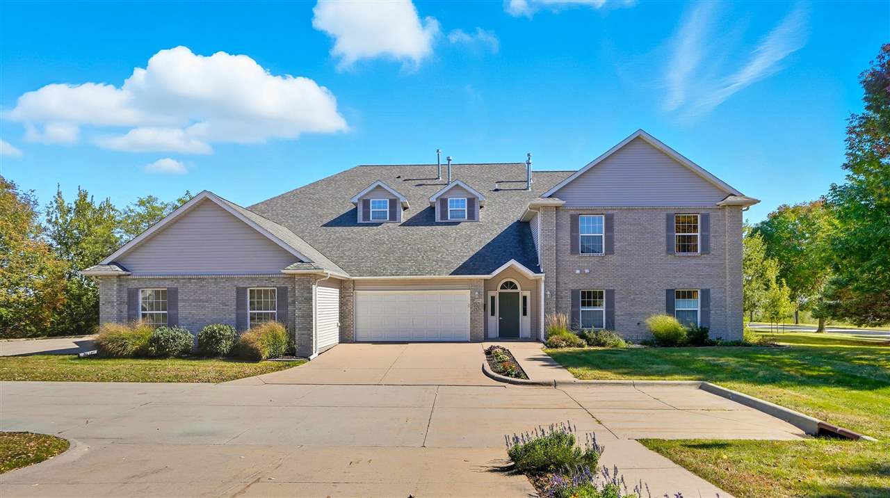 57 Duck Creek Place Iowa City IA 52246