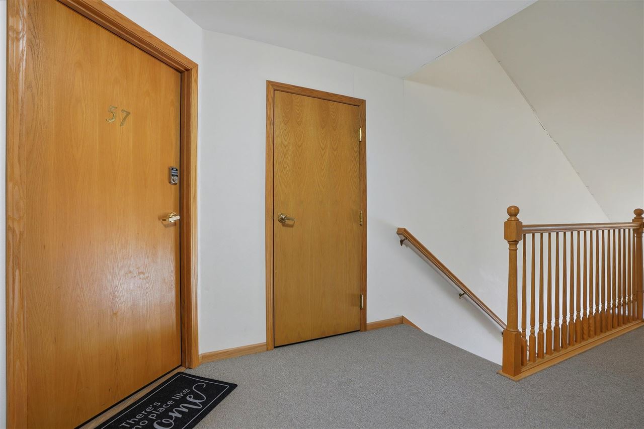 57 Duck Creek Place Iowa City IA 52246