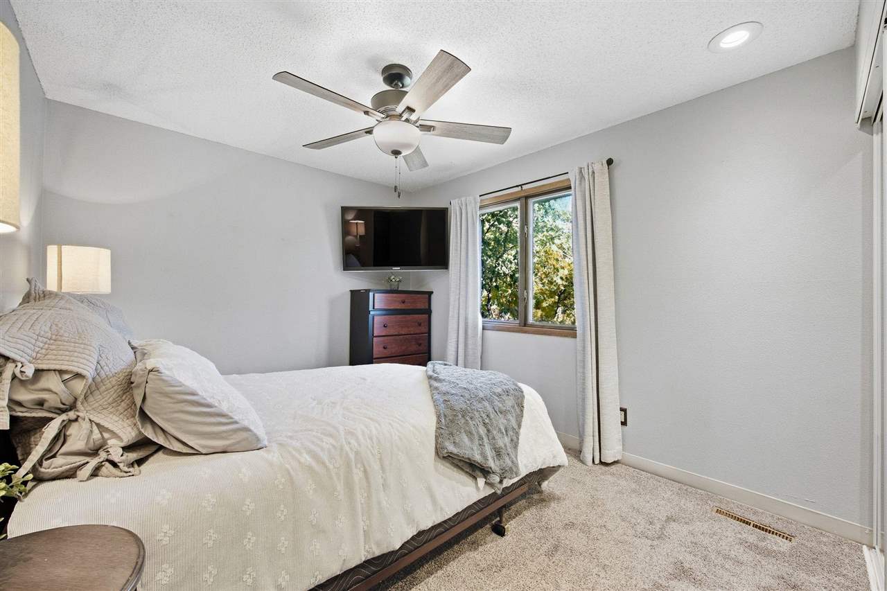 333 Samoa Court Iowa City IA 52246