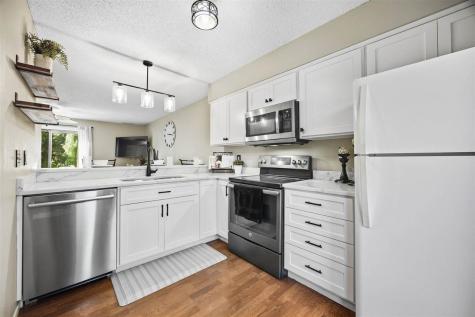 333 Samoa Court Iowa City IA 52246