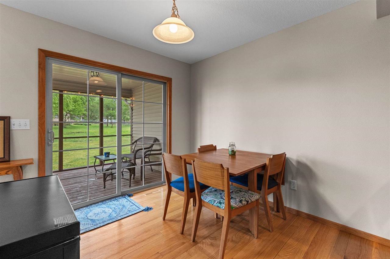 30 E Weston Drive North Liberty IA 52317
