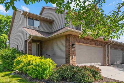 30 E Weston Drive North Liberty IA 52317
