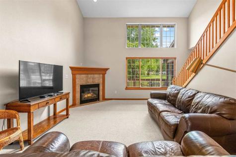 30 E Weston Drive North Liberty IA 52317