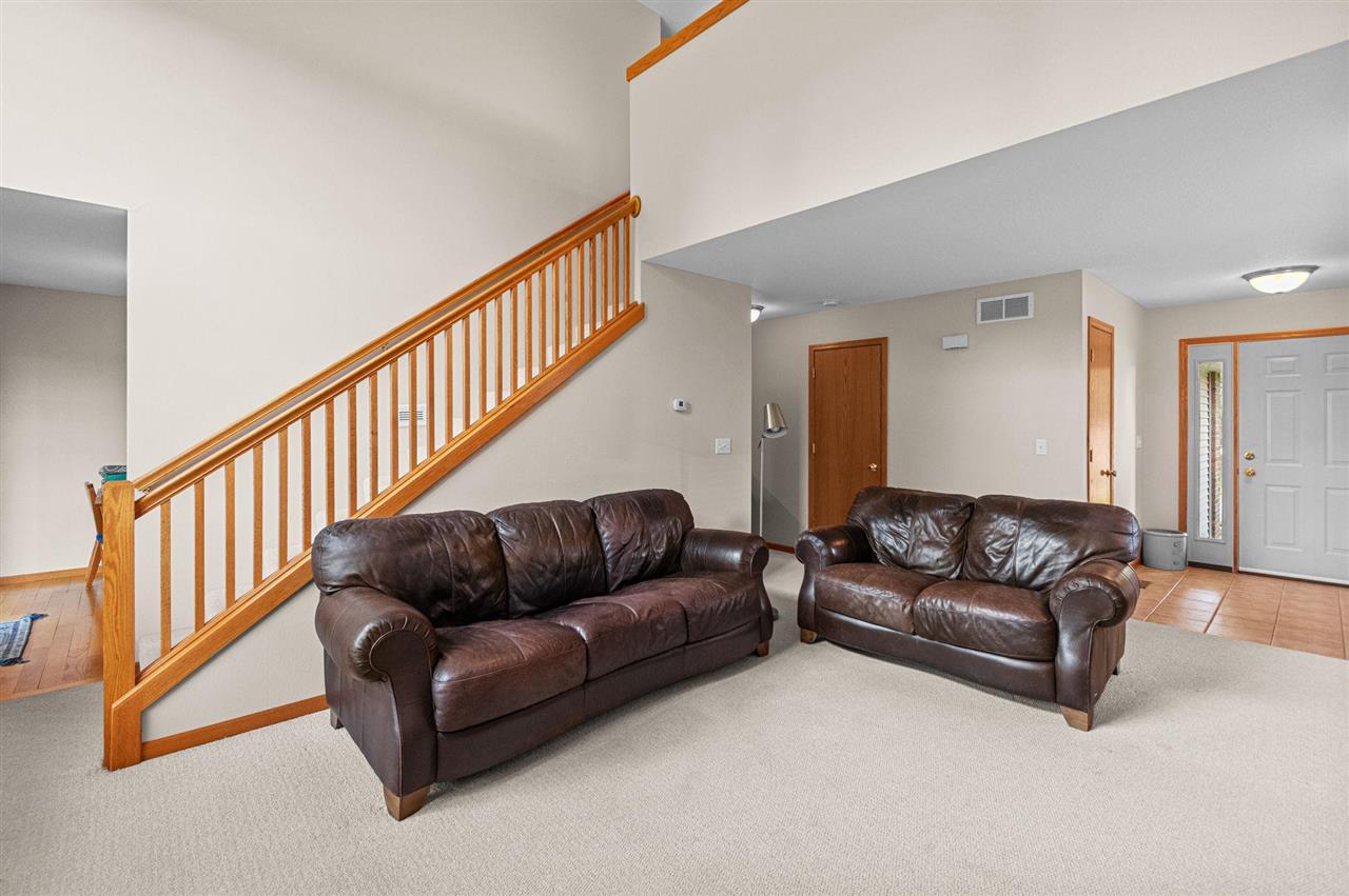 30 E Weston Drive North Liberty IA 52317