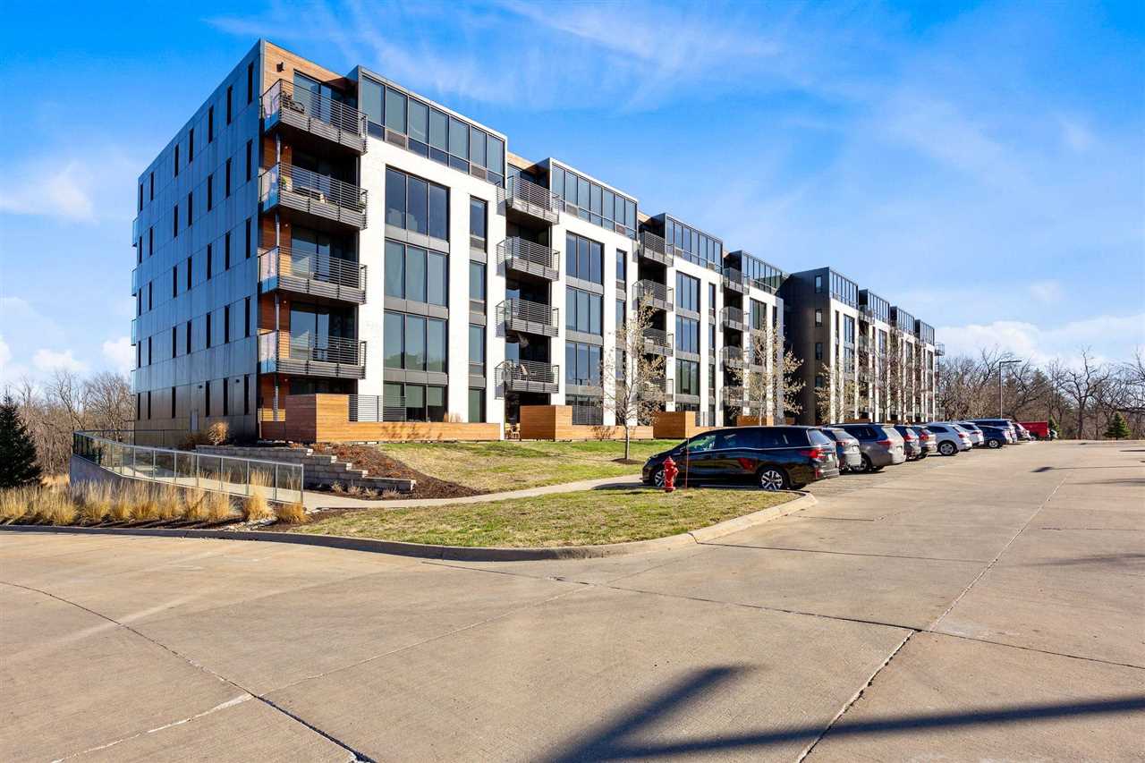 1 University Way Iowa City IA 52246