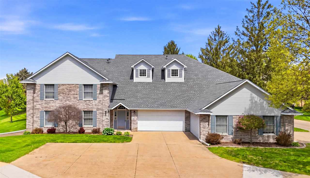 2303 Willowbrooke Lane Iowa City IA 52246