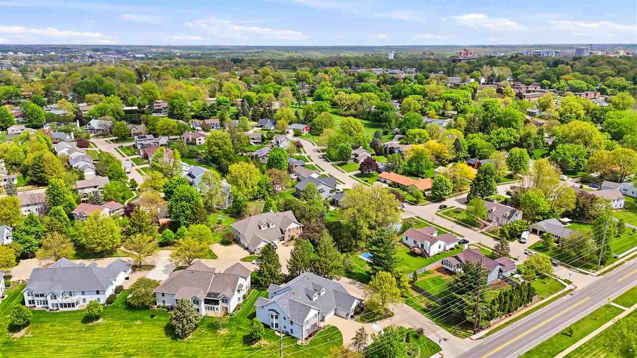 2303 Willowbrooke Lane Iowa City IA 52246