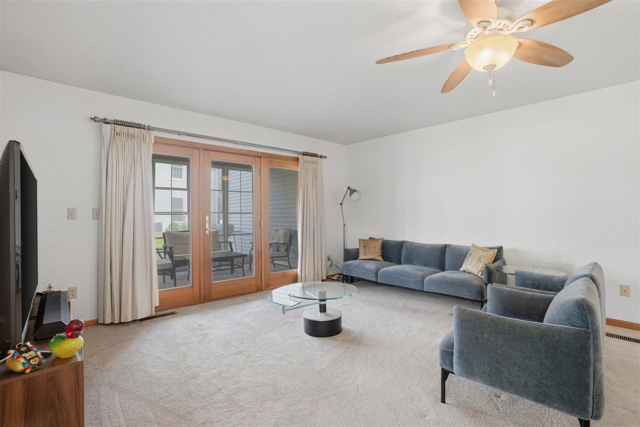 2303 Willowbrooke Lane Iowa City IA 52246