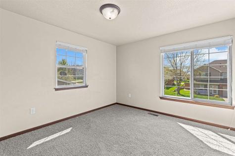 1659 Burr Drive North Liberty IA 52317