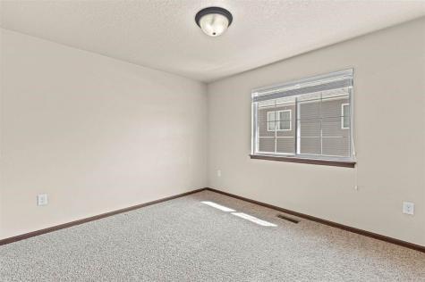 1659 Burr Drive North Liberty IA 52317