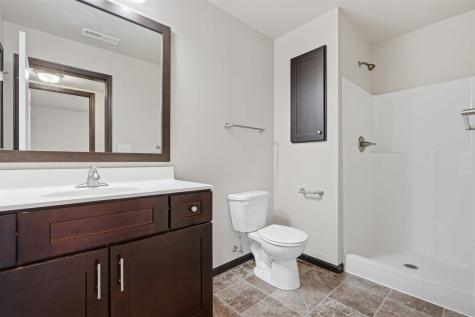 2233 E Grantview Drive Coralville IA 52241
