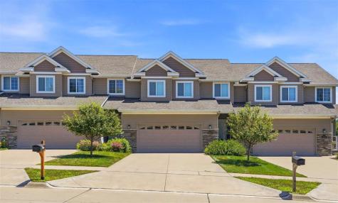 2233 E Grantview Drive Coralville IA 52241