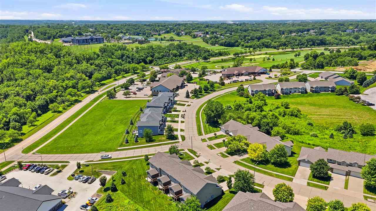 2233 E Grantview Drive Coralville IA 52241