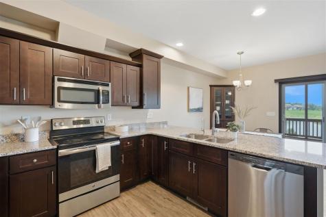 2233 E Grantview Drive Coralville IA 52241