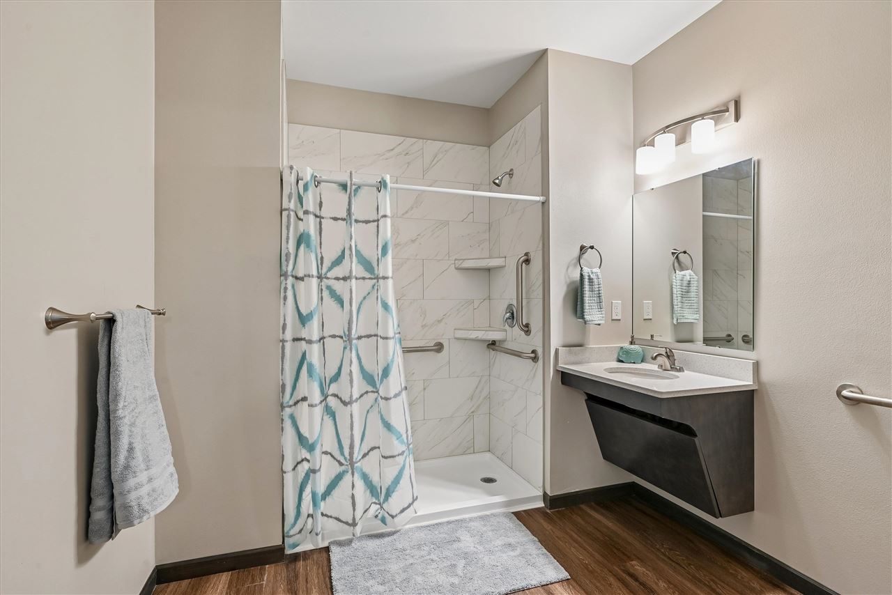 2871 Spring Rose Circle Coralville IA 52241