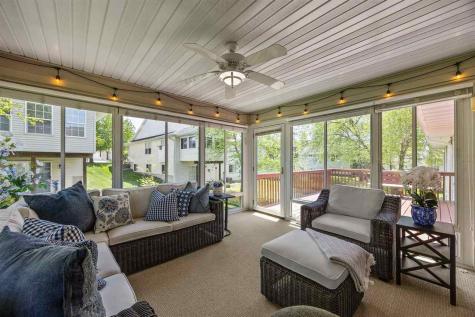 6620 Waterview Drive SW Cedar Rapids IA 52404