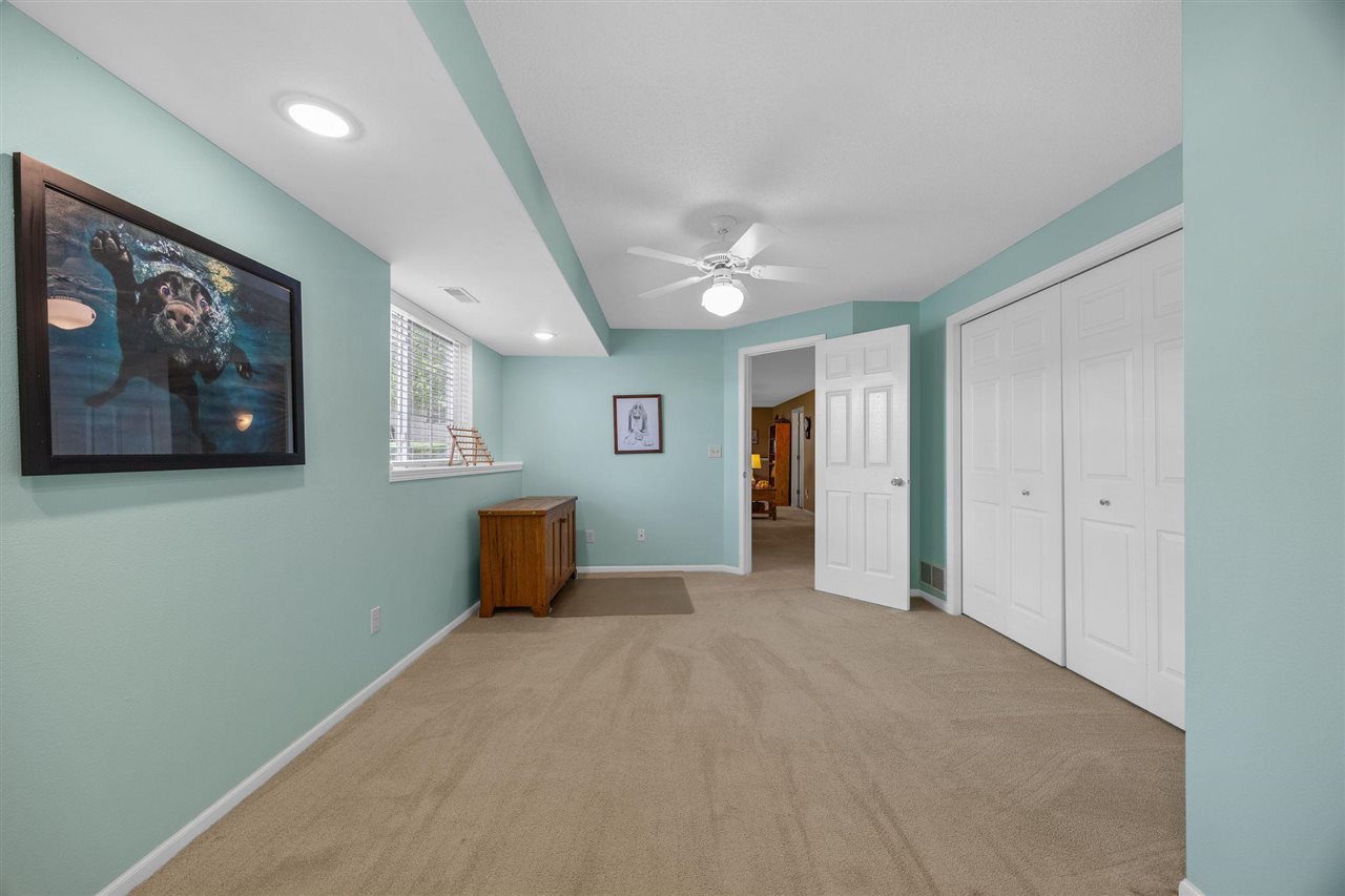 6620 Waterview Drive SW Cedar Rapids IA 52404