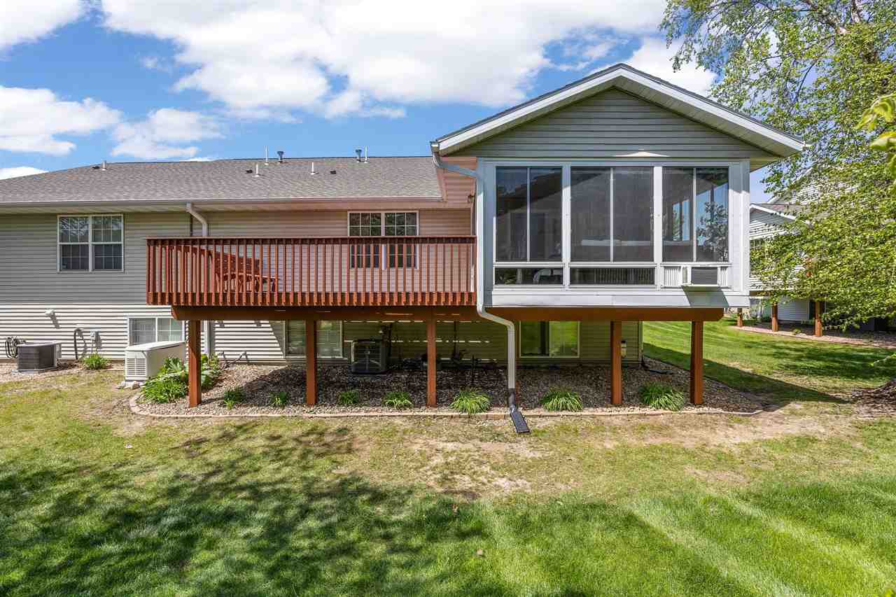 6620 Waterview Drive SW Cedar Rapids IA 52404