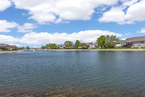 6620 Waterview Drive SW Cedar Rapids IA 52404