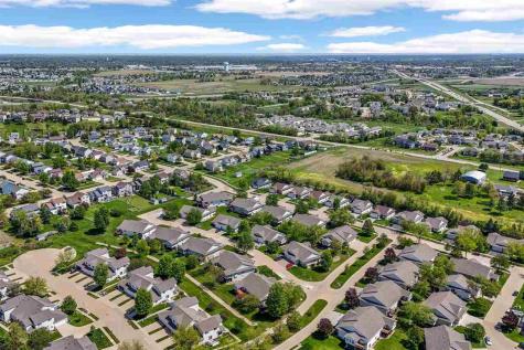 6620 Waterview Drive SW Cedar Rapids IA 52404
