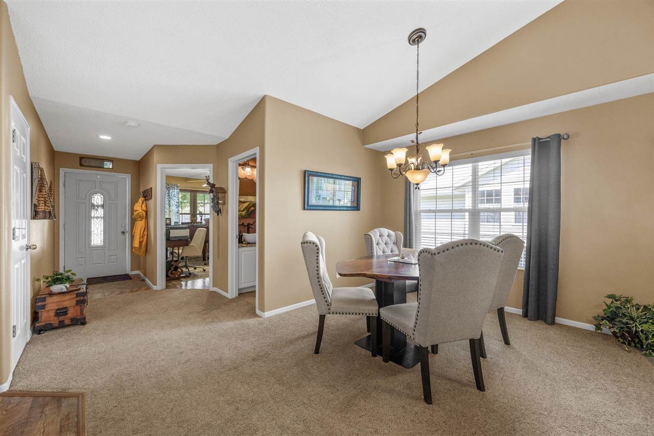 6620 Waterview Drive SW Cedar Rapids IA 52404