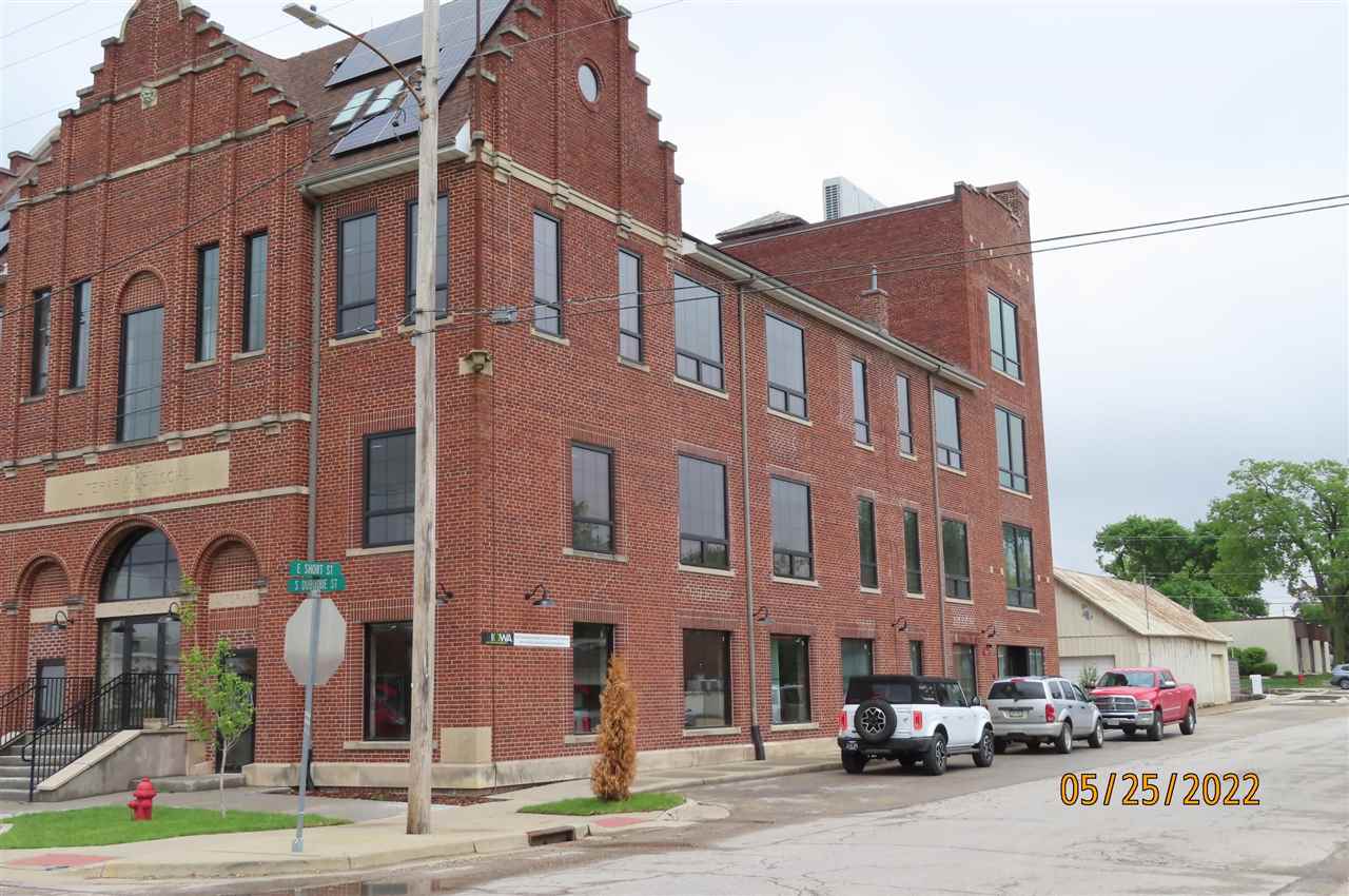 130 S Dubuque Street Solon IA 52333