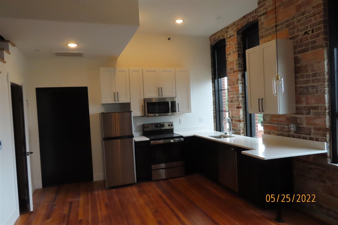130 S Dubuque Street Solon IA 52333