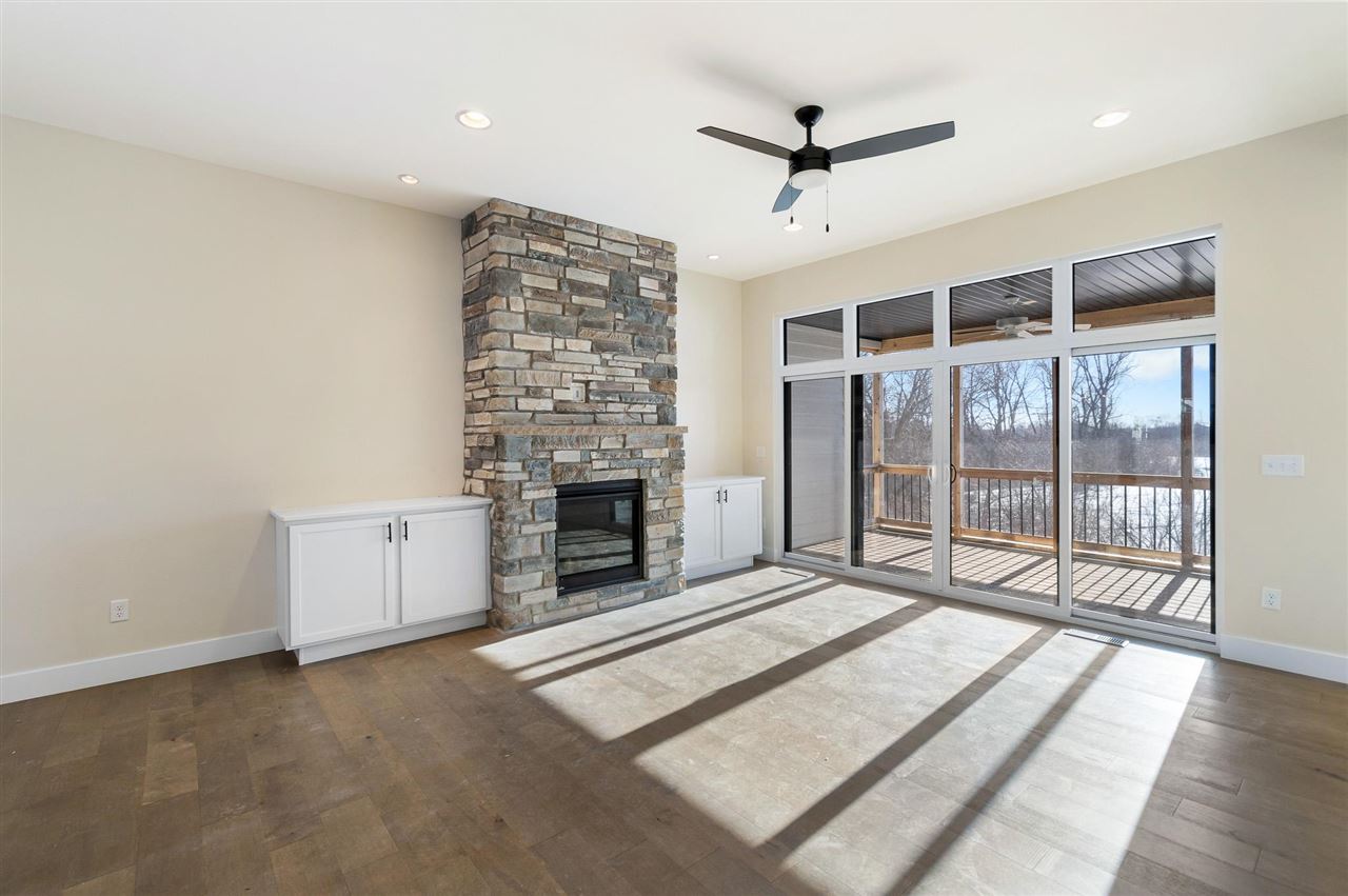 366 Hidden Ridge Drive Coralville IA 52241