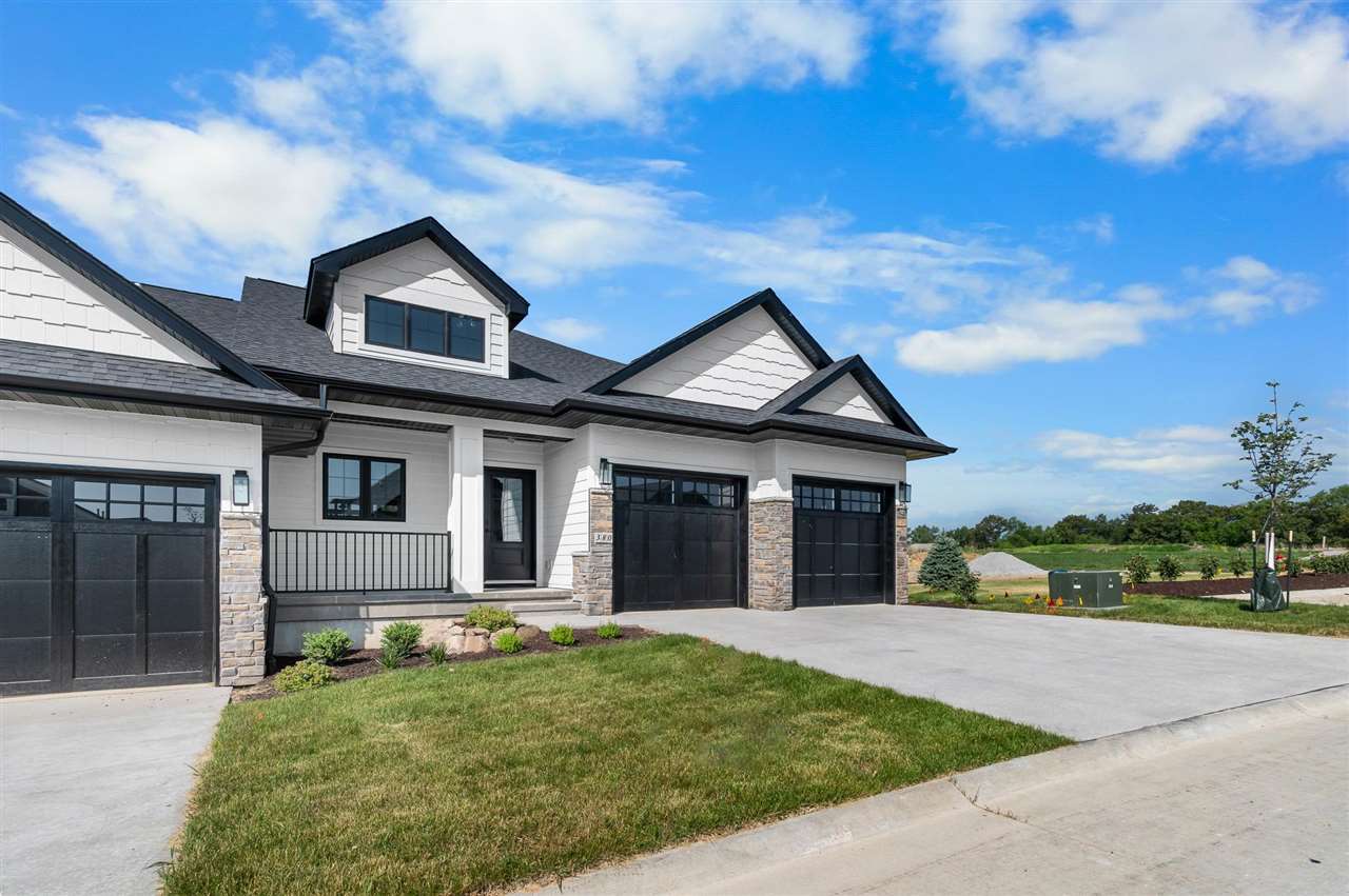 366 Hidden Ridge Drive Coralville IA 52241