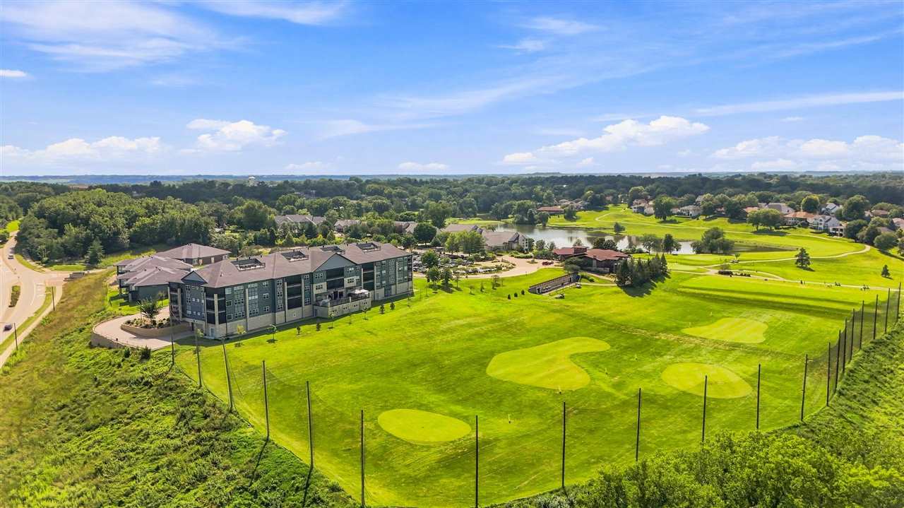 1920 Country Club Drive #307 Coralville IA 52241