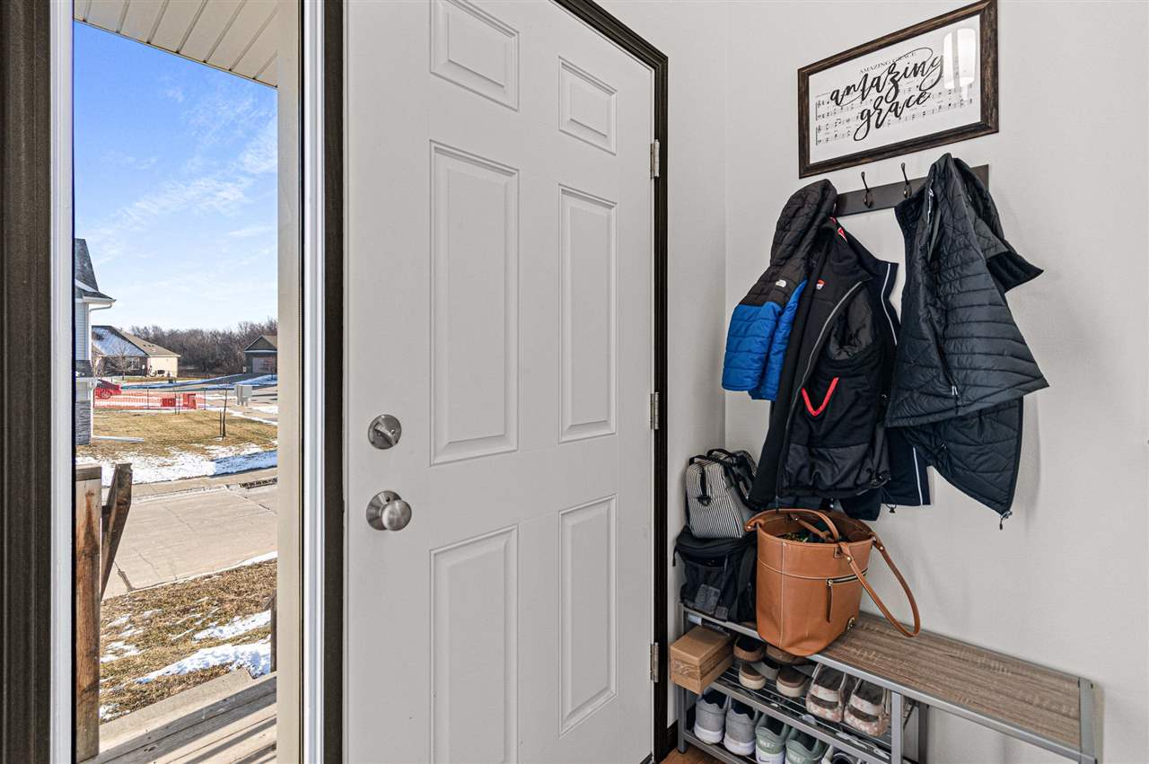 346 Cypress Court Solon IA 52333