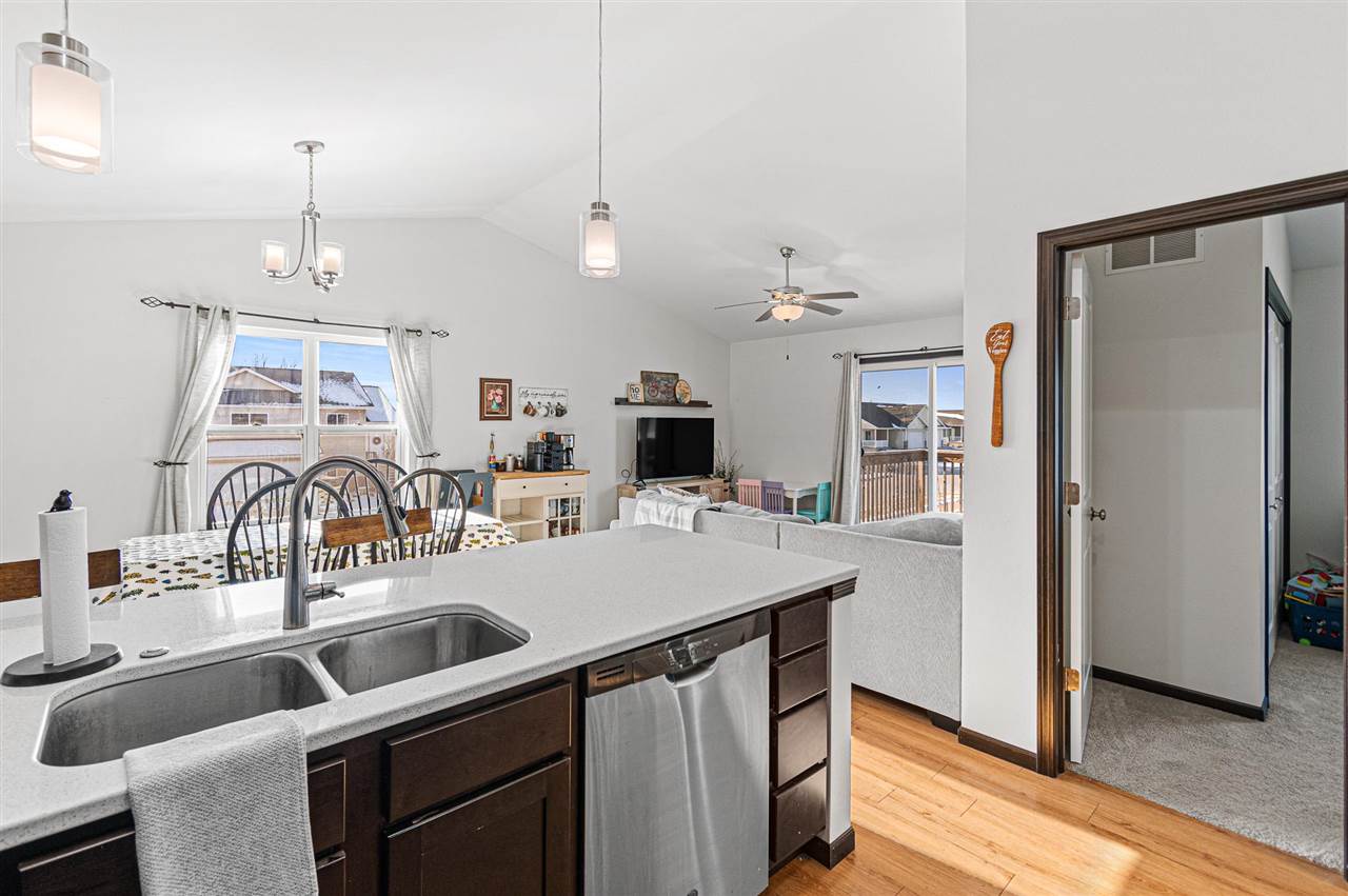 346 Cypress Court Solon IA 52333