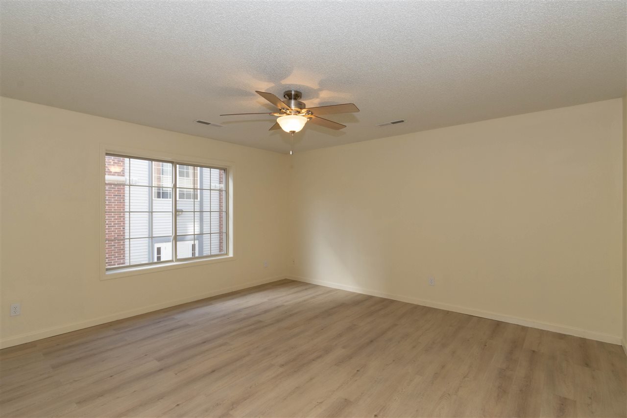 458 West Side Drive Iowa City IA 52246