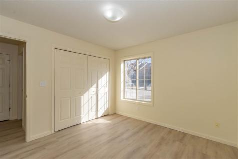 458 West Side Drive Iowa City IA 52246