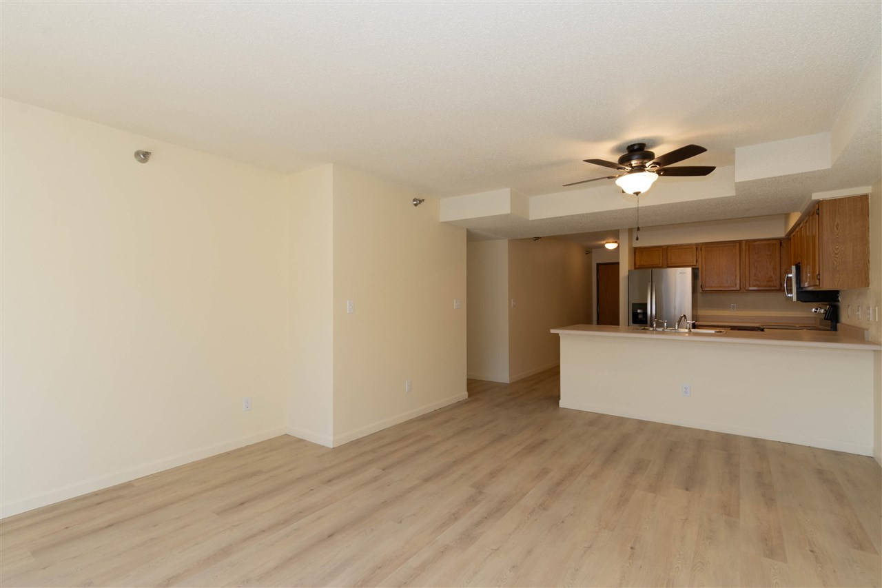 458 West Side Drive Iowa City IA 52246