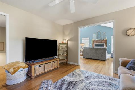 507 Washington Court Mt Vernon IA 52314