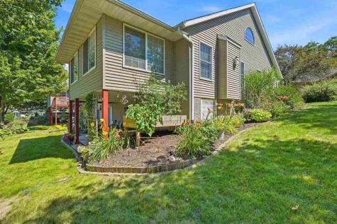 507 Washington Court Mt Vernon IA 52314