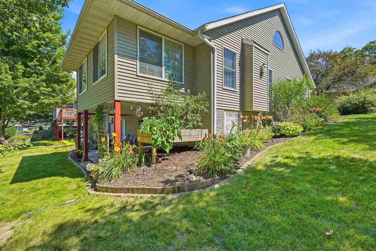507 Washington Court Mt Vernon IA 52314