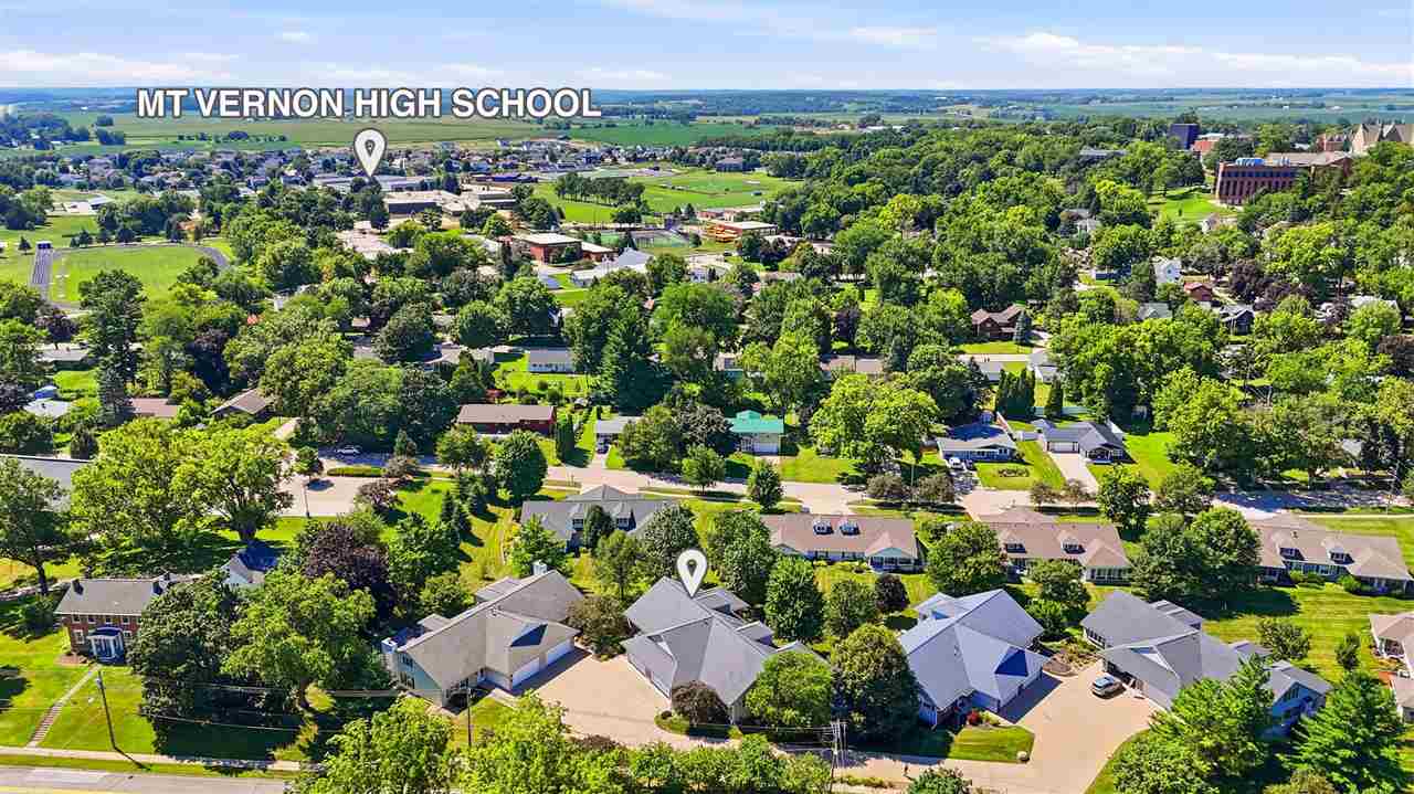 507 Washington Court Mt Vernon IA 52314